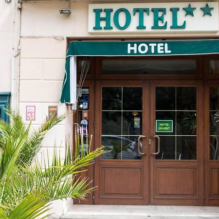 Hotel De La Gare Dol-de-Bretagne Kültér fotó